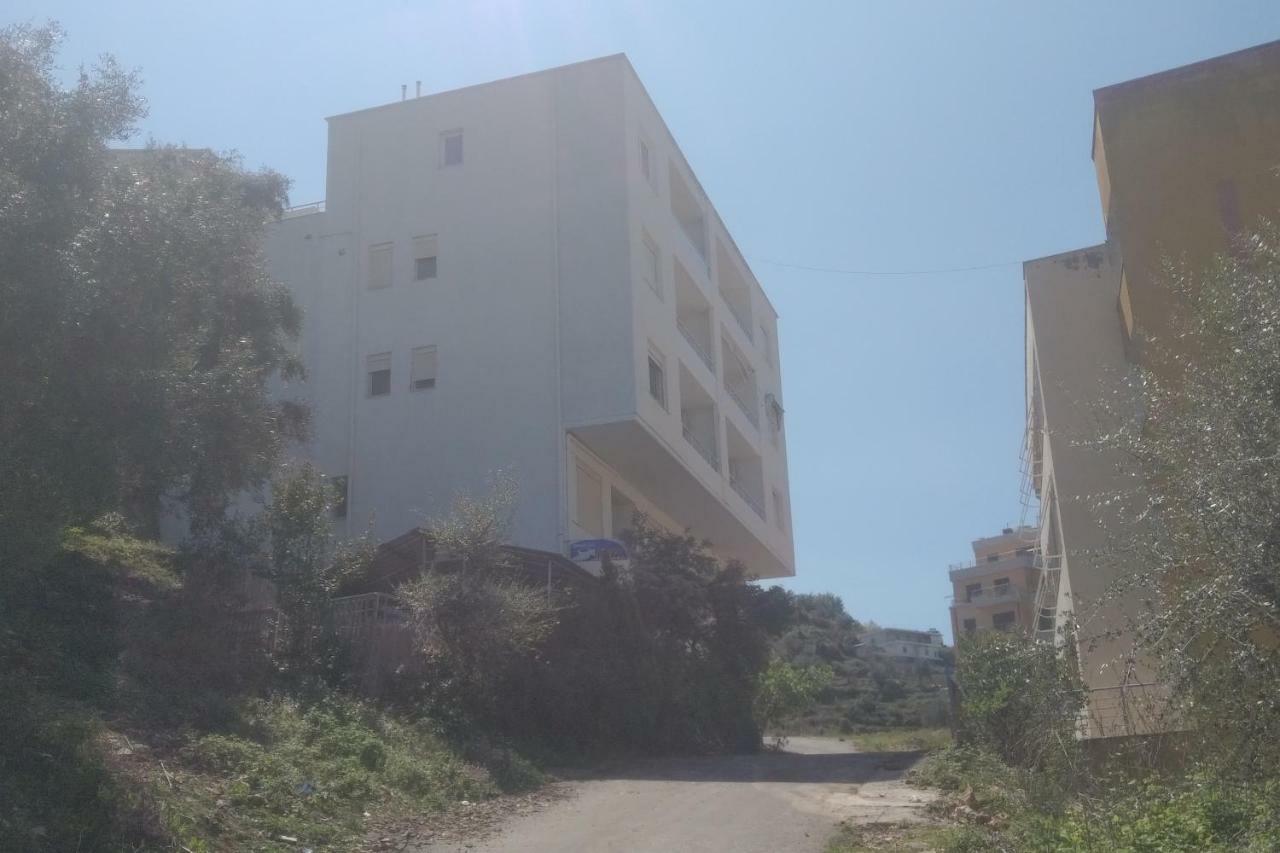 Deluxe Sea Apartment فلورا المظهر الخارجي الصورة