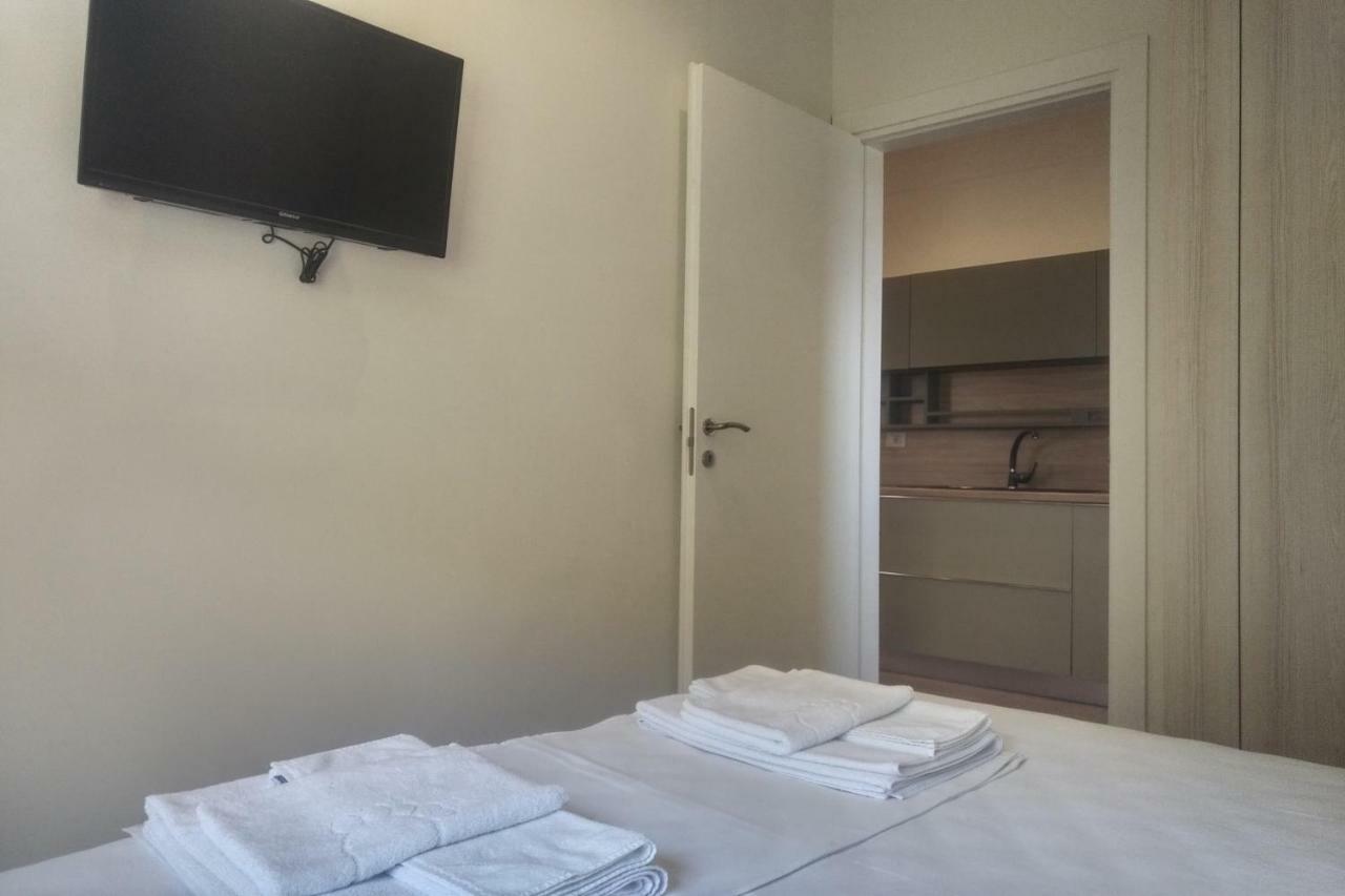 Deluxe Sea Apartment فلورا المظهر الخارجي الصورة