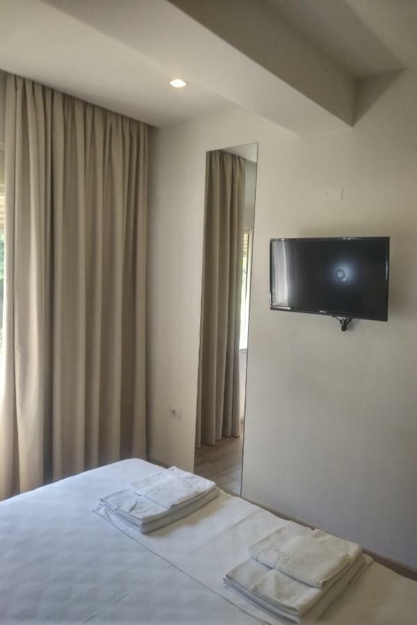 Deluxe Sea Apartment فلورا المظهر الخارجي الصورة