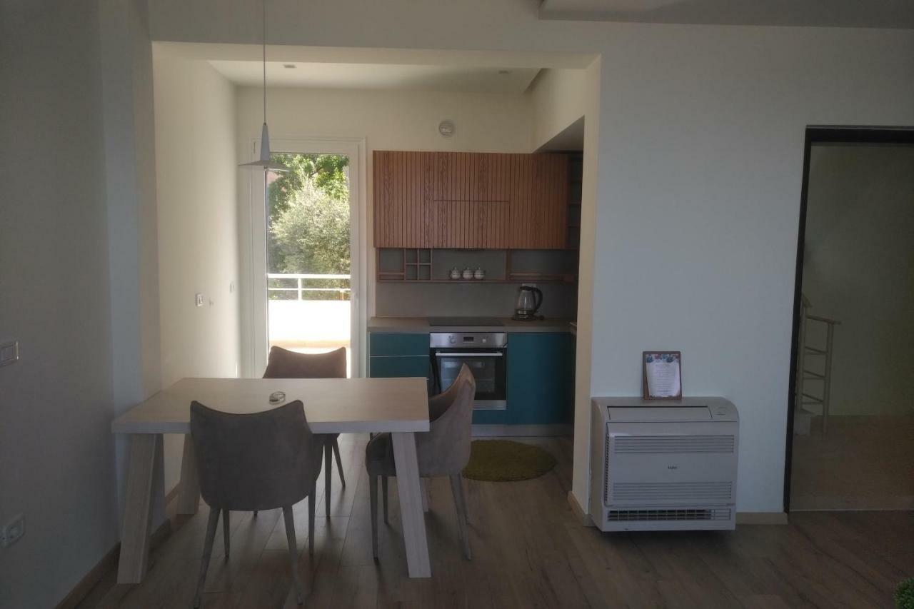 Deluxe Sea Apartment فلورا المظهر الخارجي الصورة