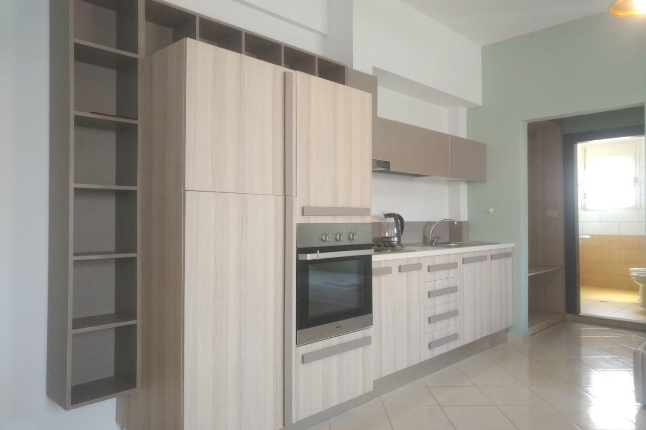 Deluxe Sea Apartment فلورا المظهر الخارجي الصورة